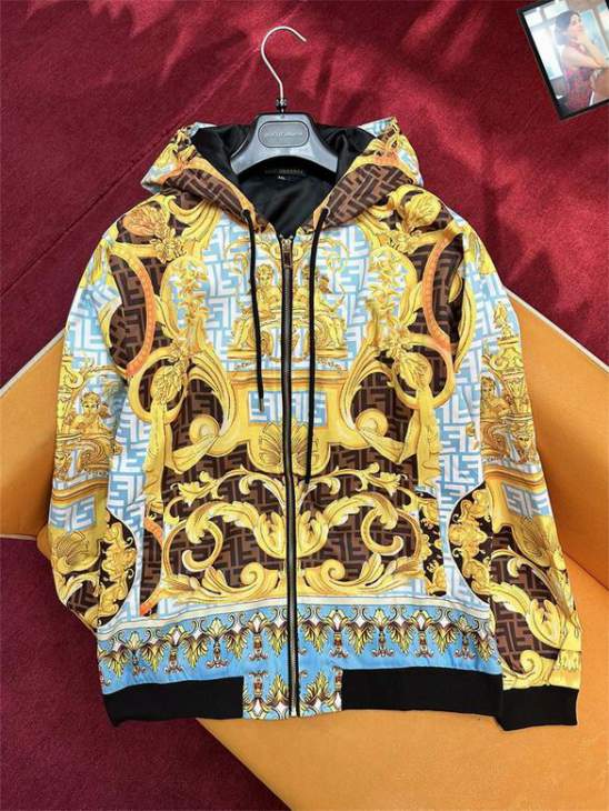 Picture of Versace Jackets _SKUVersaceM-3XL12yn7729872